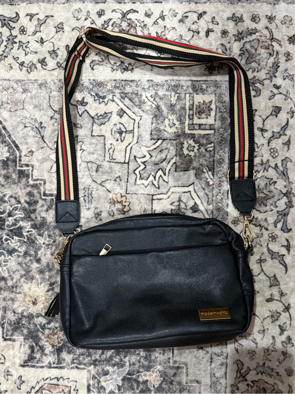 Modern + Chic Alice crossbody bag